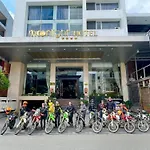 Moonlight Hotel Hue