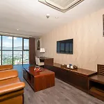 Luxtery Hotel & Spa