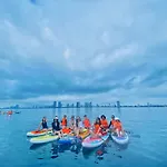 Beachfront Luxury Apartment - Rooftop Pool - Da Nang