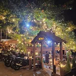 Seaside Homestay Beachfront