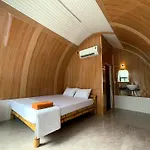 Phu Nam House - Resort