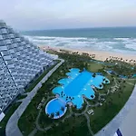 Sea Moon Cam Ranh Beach House