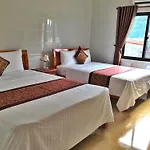 Sky Hotel