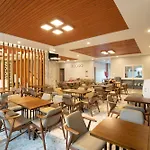 Summer Dream Hotel