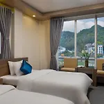 Catba Central Hotel 2