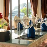 Ha Long Aqua Legend Cruise