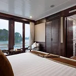 Ha Long Aqua Legend Cruise