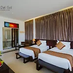 Villa Del Sol Beach Resort & Spa