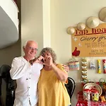 Cherry Homestay - Hoang De Motel