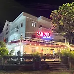 Con Dao Tan Son Nhat Hotel
