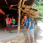 Mu Cang Chai Big View Homestay, Tour & Vegetarian