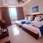 Blue Wave Hotel