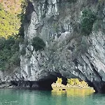 Lan Ha Lotus Cruise