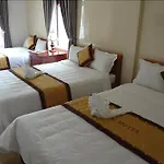Paradise Hotel