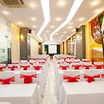 Palm Beach Hotel