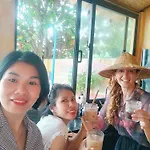 Georges Beach Bar