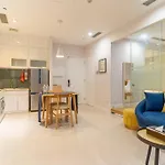 The Rixx Stylish In D1 At Ben Thanh With Netflix Pool Bathtub