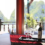 Du Thuyền Paloma Cruise Hạ Long
