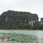 Du thuyền Paradise Grand Vịnh Lan Hạ