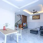 Hoang My Villa, Bai Sau
