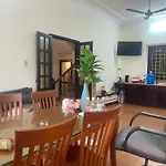Kim\'S Homestay & Villa