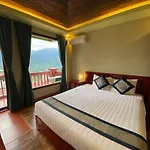 Khách sạn Botanic Sapa
