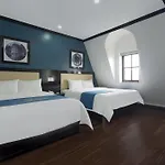 Holidayhotelhalong