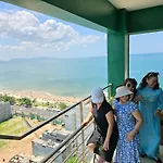 Zozo - Can Ho Khach San Son Thinh U145