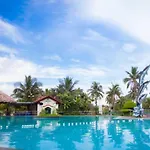 Tuan Chau Holiday Villa