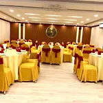 Hon Ngu Hotel Cua Lo Beach