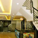 Yen Vy 04 Luxury Hotel