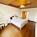 Villa Da Lat Luxury Khoi Nghia Bac Son Gan Cho Dem - Gan Ho Xuan Huong