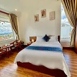 Cosy Hotel & Apartment Dalat