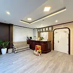 Thanh Thanh 5 Dalat Hotel - Ks Gan Cho Dem Gia Re