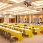 Phu Long Tam Ky Hotel & Restaurant