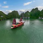 Sunlight Boutique Cruise - Cat Ba Island