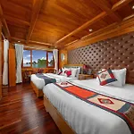 Sunlight Boutique Cruise - Cat Ba Island