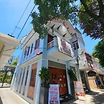 Blossom Homestay - Ha Mai