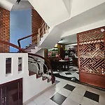 Blossom Homestay - Ha Mai