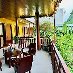 Kim An Homestay, Pizza - Cafe