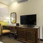 Chalcedony Grand Hotel