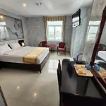 Sea Light Hotel