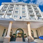 Phu Hoa Grand Hotel
