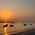 Hanh Ngo Homestay - Hon Do Ninh Thuan