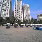 Can Ho Nha Trang - 4 Bedroom Beach & Mountain Apartment