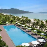 Vinpearl Resort & Spa Long Beach Nha Trang