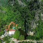 Tam Coc Rocky Bungalow
