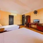 Ponys Hotel