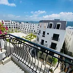 Kokoro Hotel & Homestay