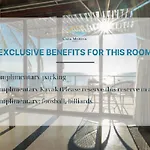 Casa Marina Resort